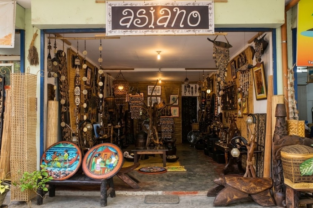 The Curator's Collection: Exploring Asiano Arts and Crafts in Puerto Princesa