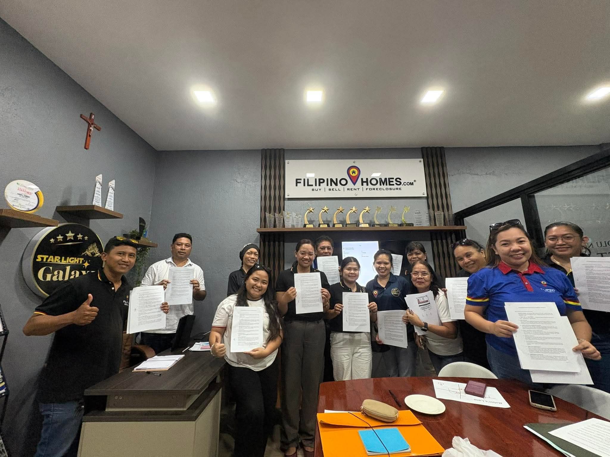 Starlight Team Contract Signing Strengthens Filipinohomes Dumaguete Network on April 25