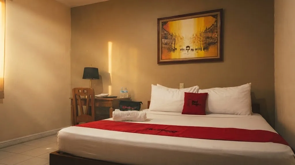 RedDoorz @ Downtown Tacloban: A Convenient Stay in the Heart of the City