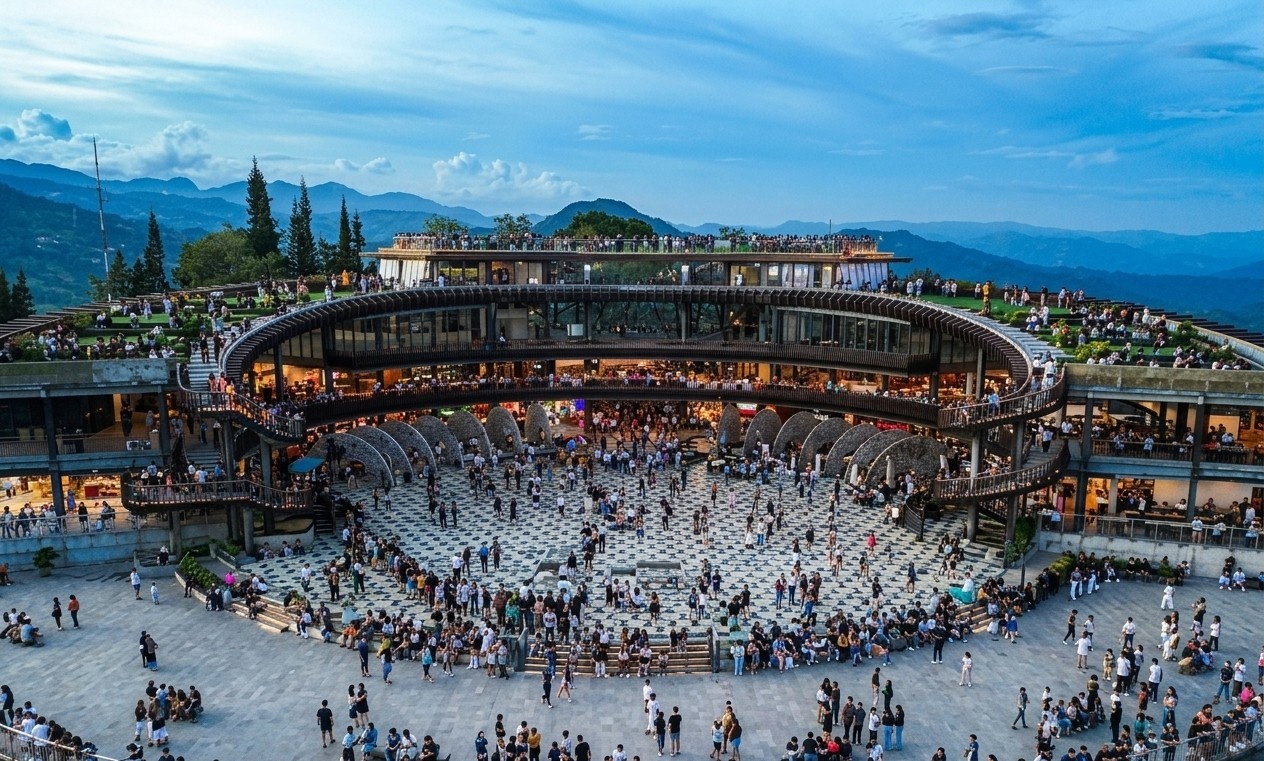 The Crown of the Queen City! Why This Reimagined 2026 Mountain Peak is Every Traveler's First-Stop Ritual!