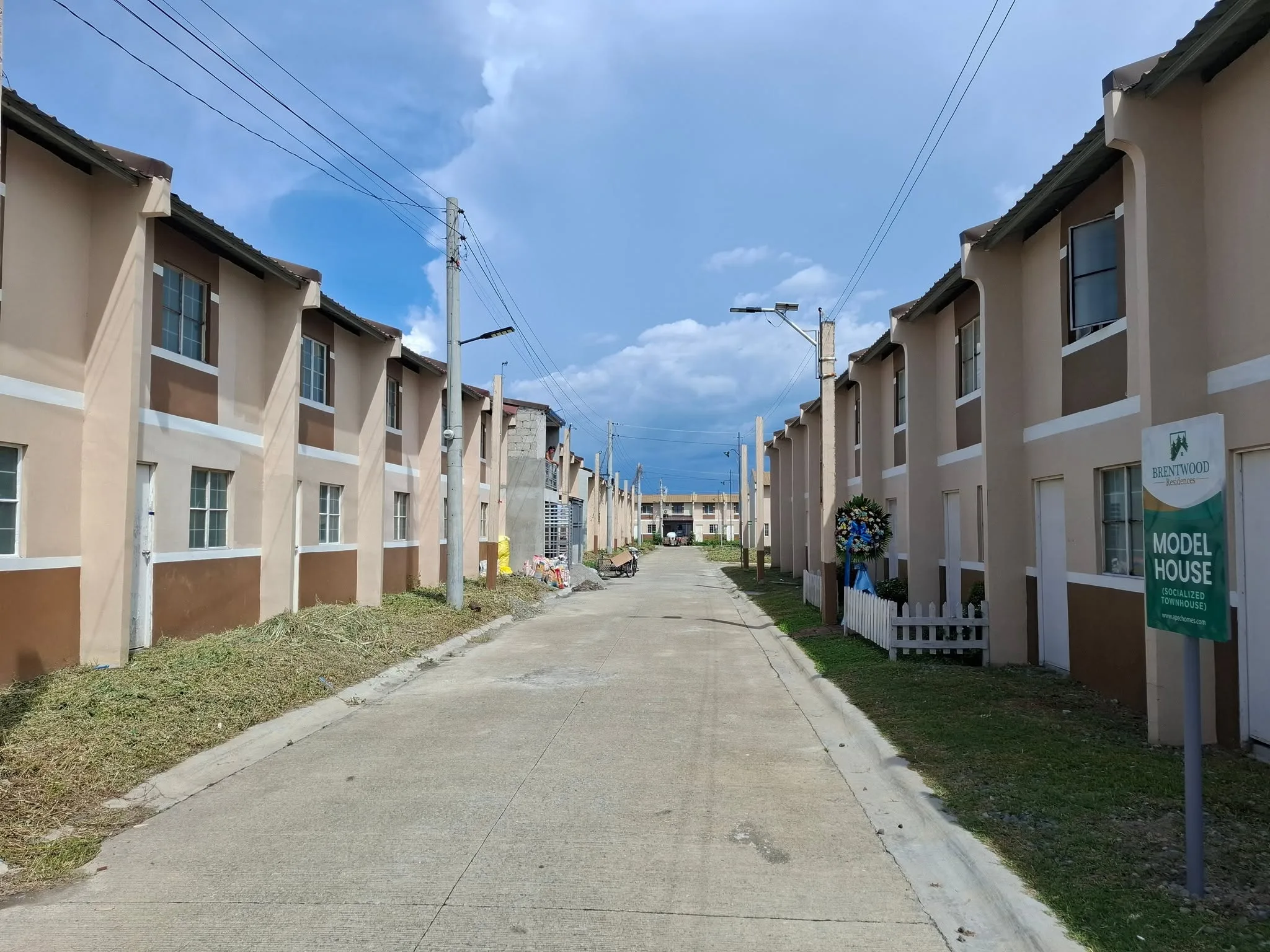 Capas, Tarlac Families Receive Socialized Homes Under Expanded 4PH Program