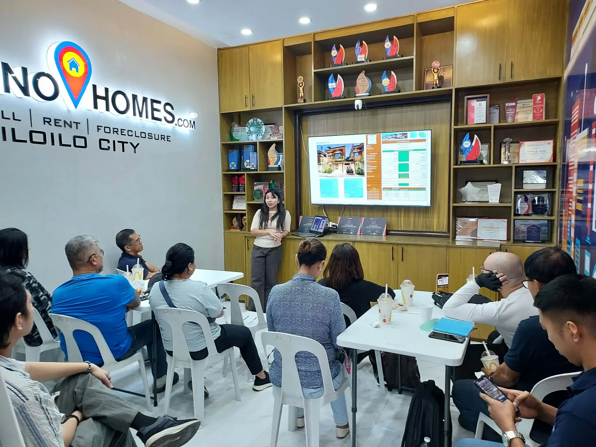 WeeComm Product Knowledge Session: Filipinohomes Iloilo Updates Agents on Emerald Estates