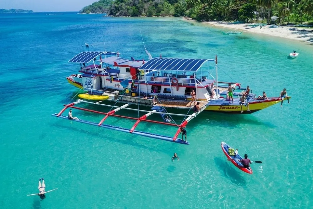 Slow Sailing: Your Ultimate Island-Hopping Adventure Through Palawan’s Paradise