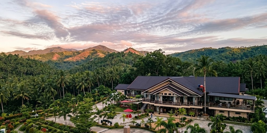 The Mountain Resort Outside Tacloban Preparing for a Different Kind of Weekend Crowd