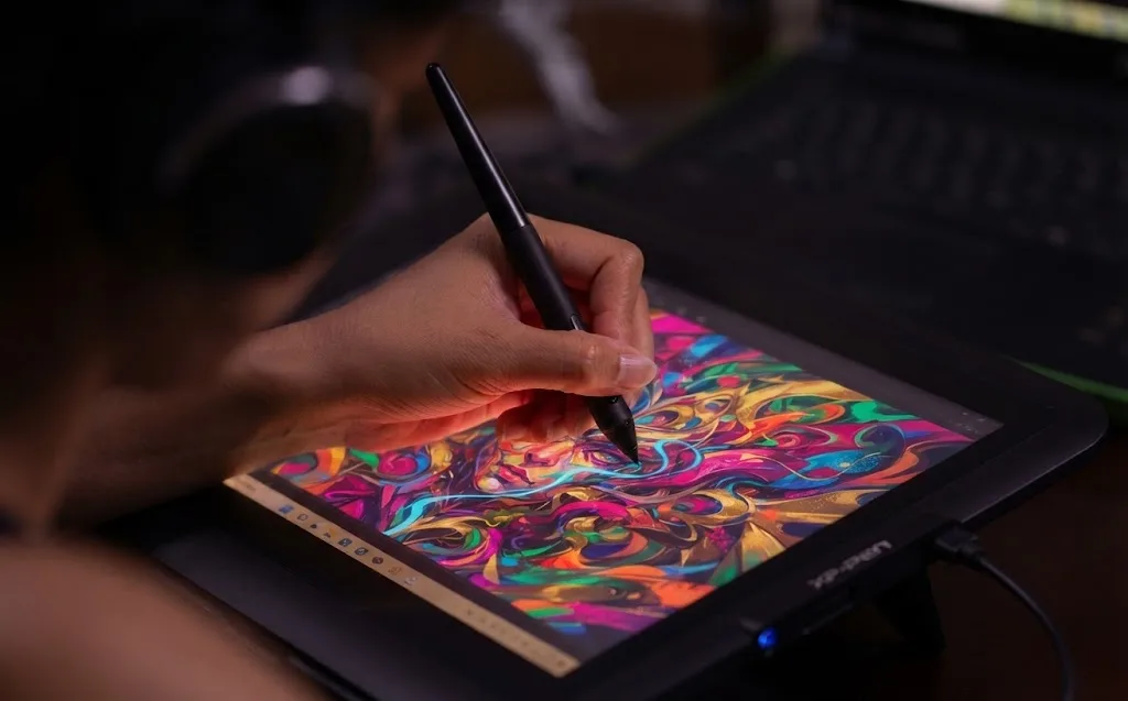 Where circuits meet canvas: See how the Bacolod Nexus Event is blending cutting-edge tech with brilliant local art at Ayala Malls Capitol! — Philippines