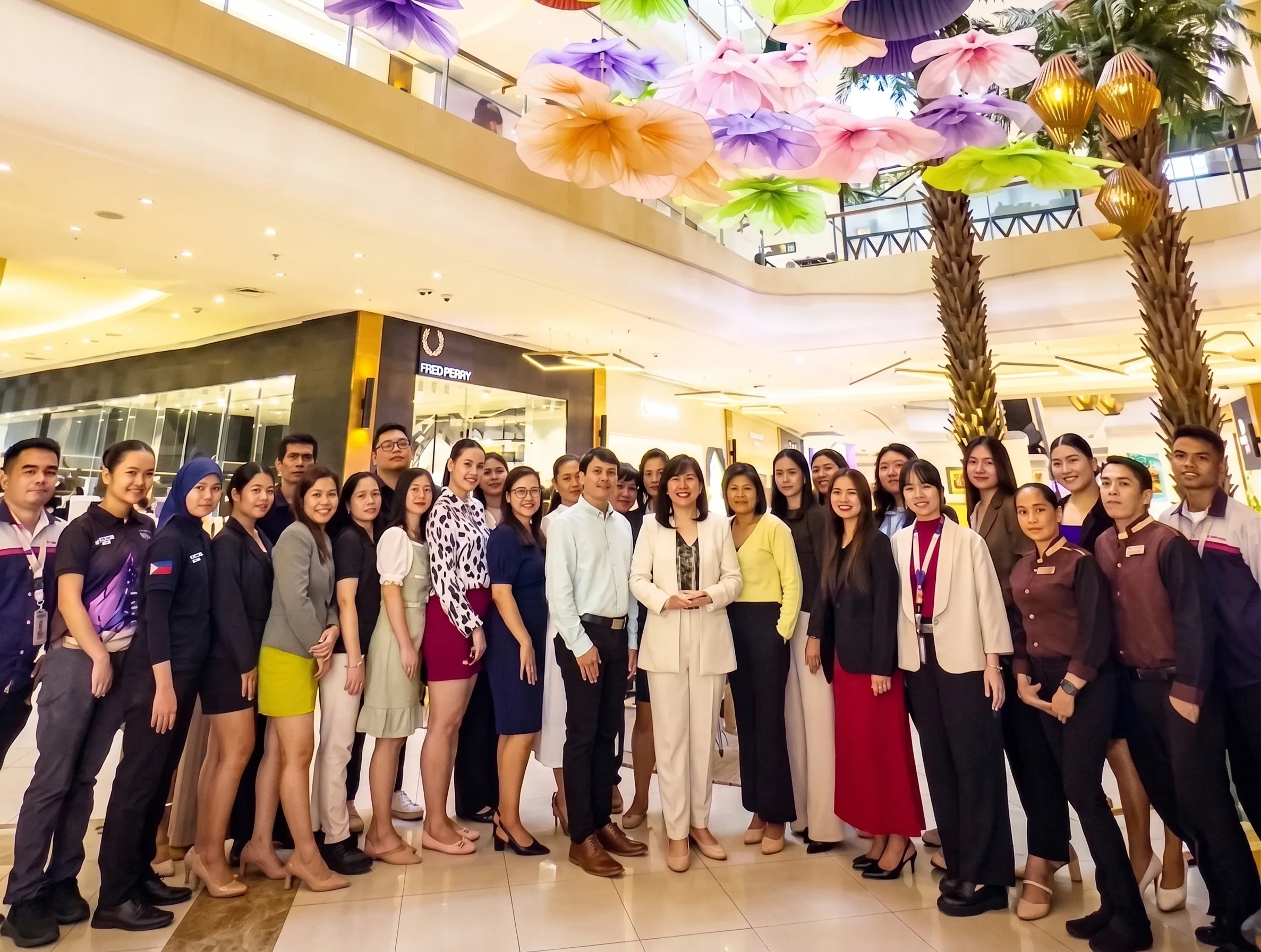 Uptown Bonifacio Earns Shopping Center of the Year Recognition