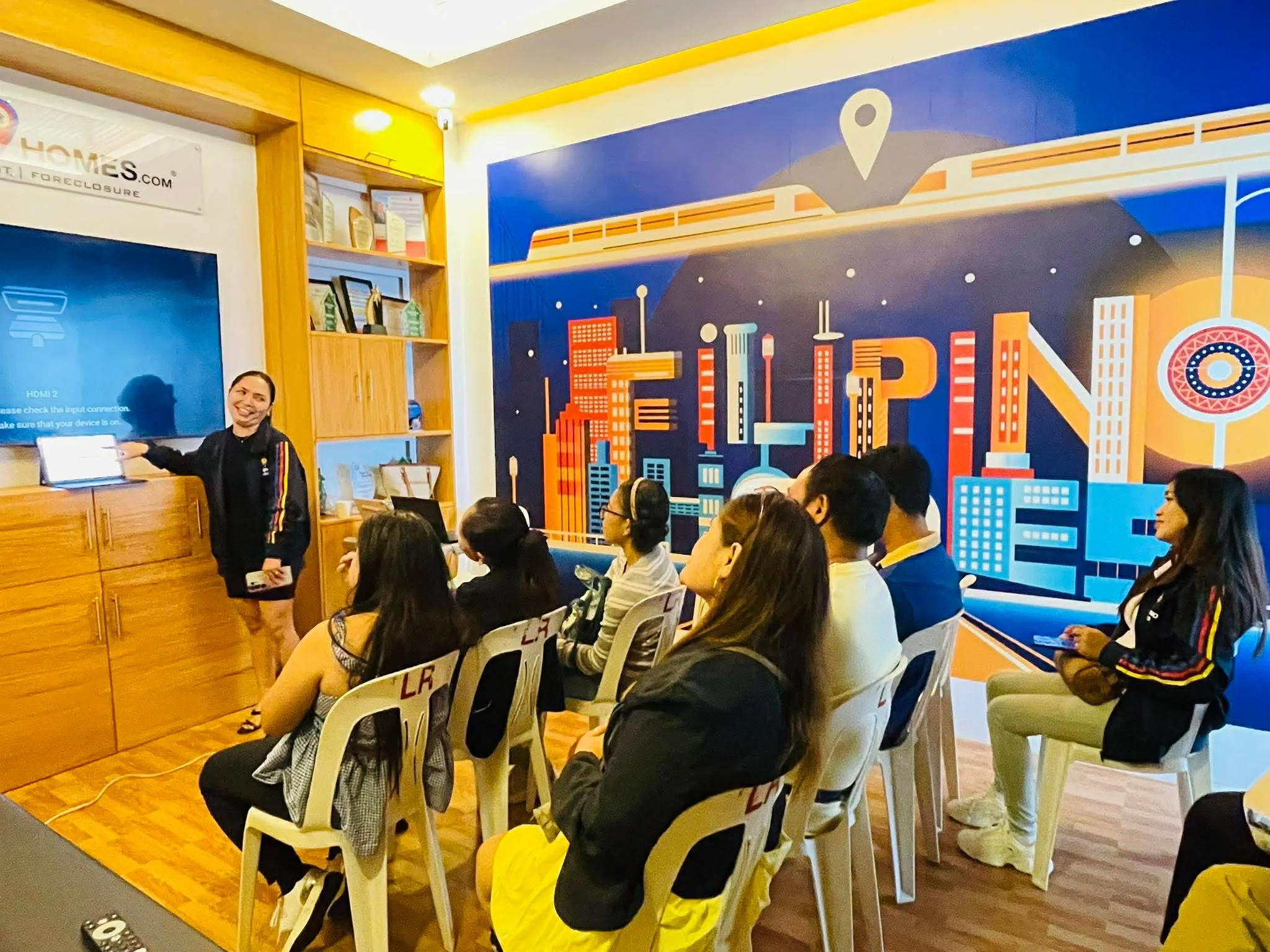 Filipinohomes Team Red Diamond, Team Artemis Join Forces for New Agents Coaching in Palawan