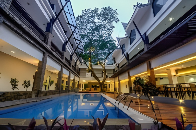 The Quiet Forest Escape: Low-Stress Practicality and Greenery at Puerto Princesa’s Marianne Hotel