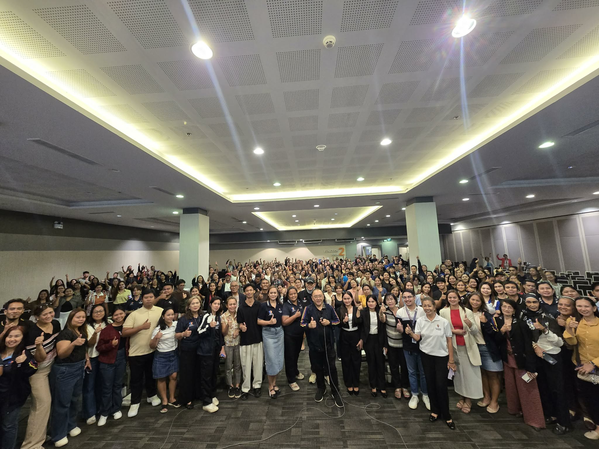 300 Aspiring Agents Pack Bacolod’s Ayala Central Hall for Filipinohomes Wealth Seminar on May 6