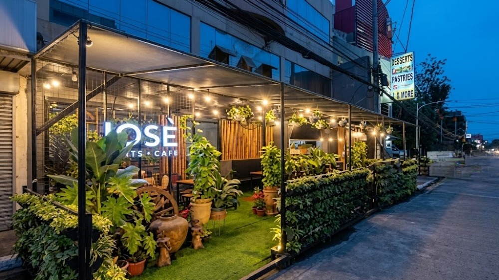 Botanical Bliss: Savoring the Garden Ambiance at Bulua’s Jose Plants + Cafe