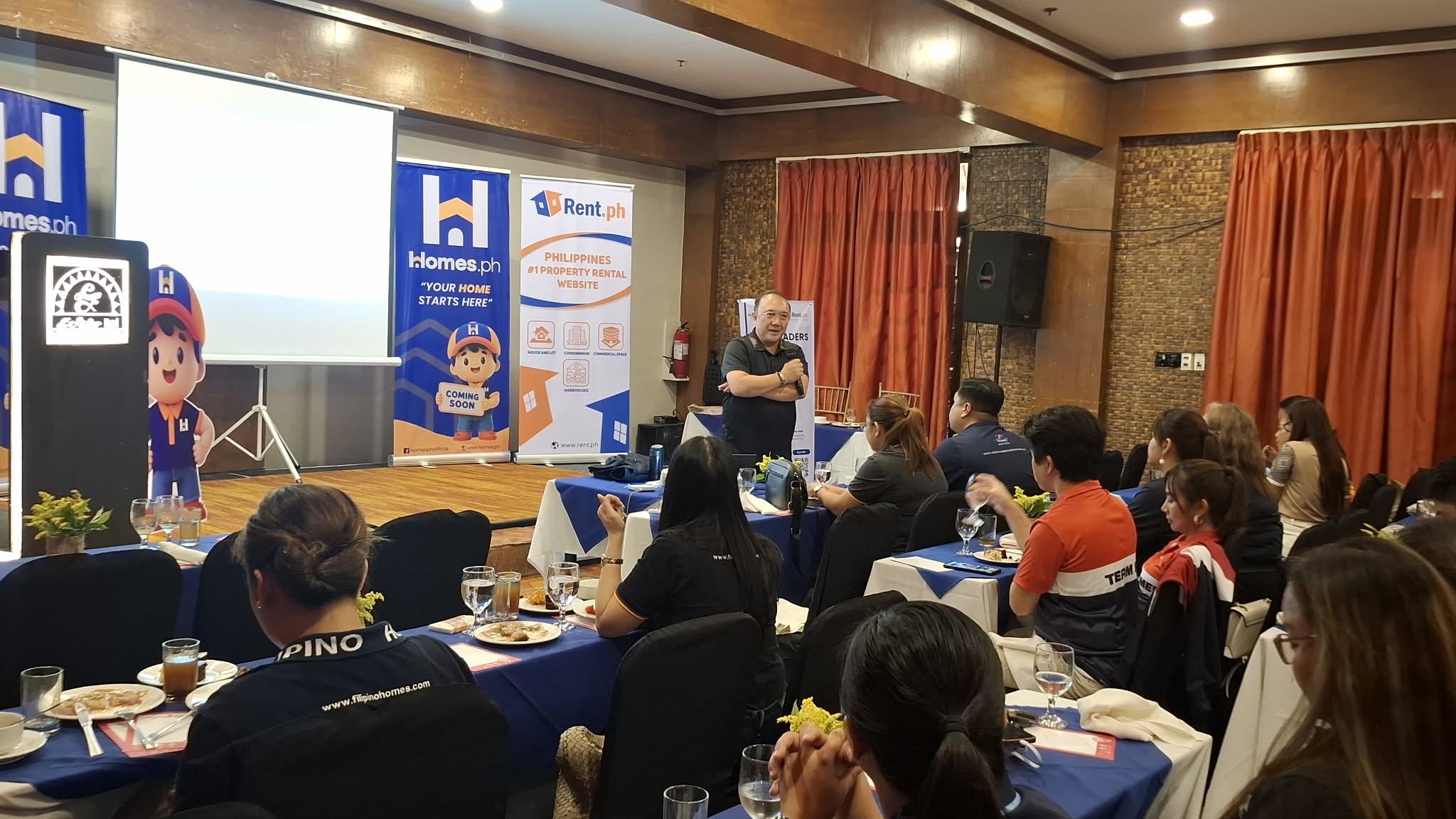 Bacolod Unit Managers, Team Leaders Join Boss Ton for Dinner Meeting at L Fisher Hotel on May 6