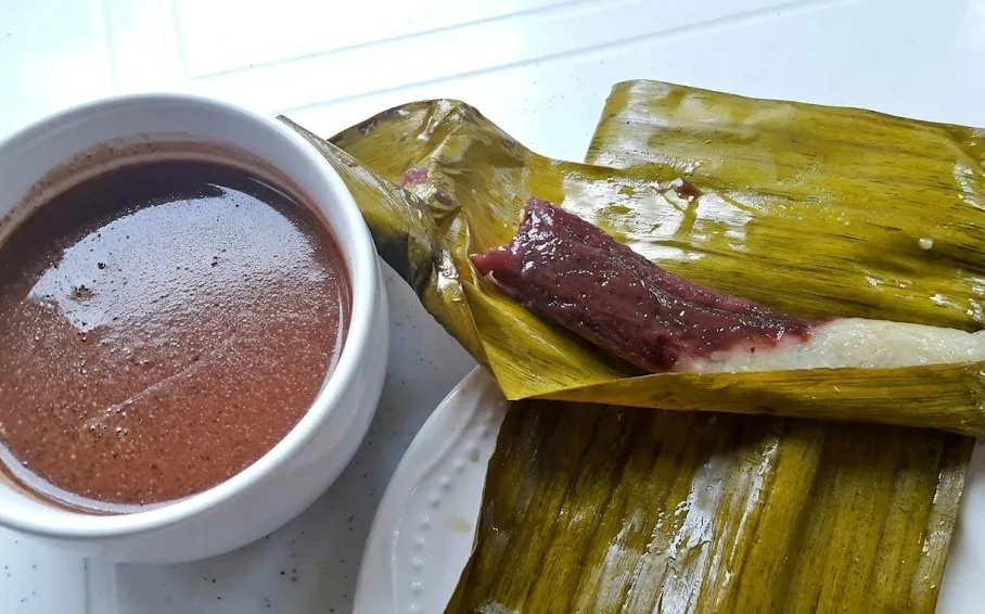 Suman and hot choco as the best combination at the house of Suman.