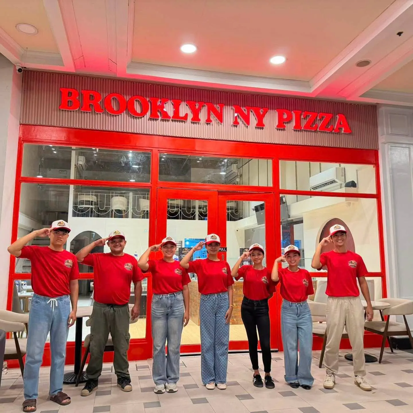 Brooklyn Pizza Brings New York-Style Slices to Festive Walk, Open Until 4 AM