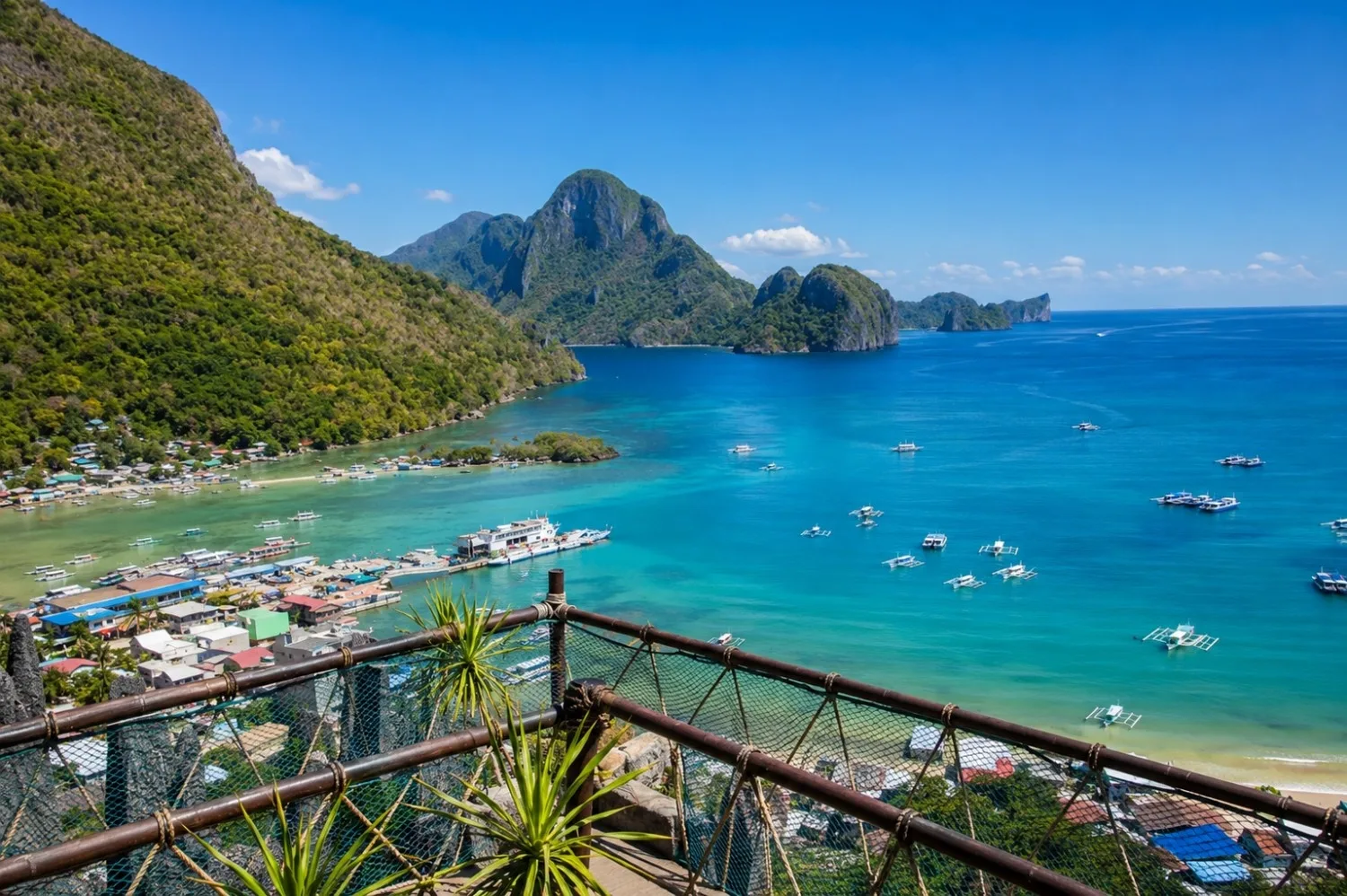 Balancing Growth and Conservation: Protecting Palawan’s Natural Beauty for Future Generations