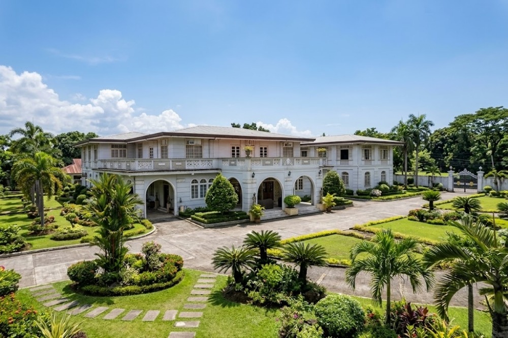 Heritage Museums and Historical Preservation