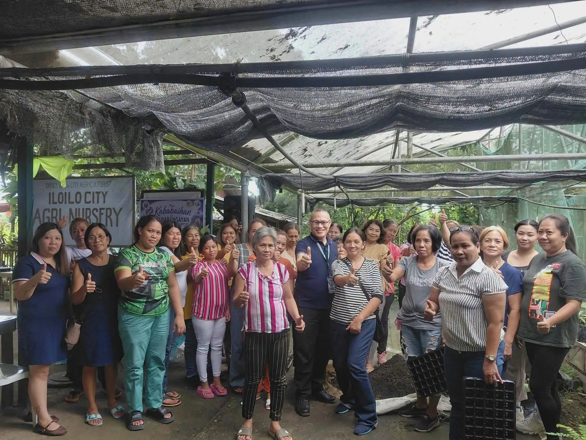 Iloilo’s Coastal Women Turn Containers Into Lifesaving Gardens for Disaster Prep