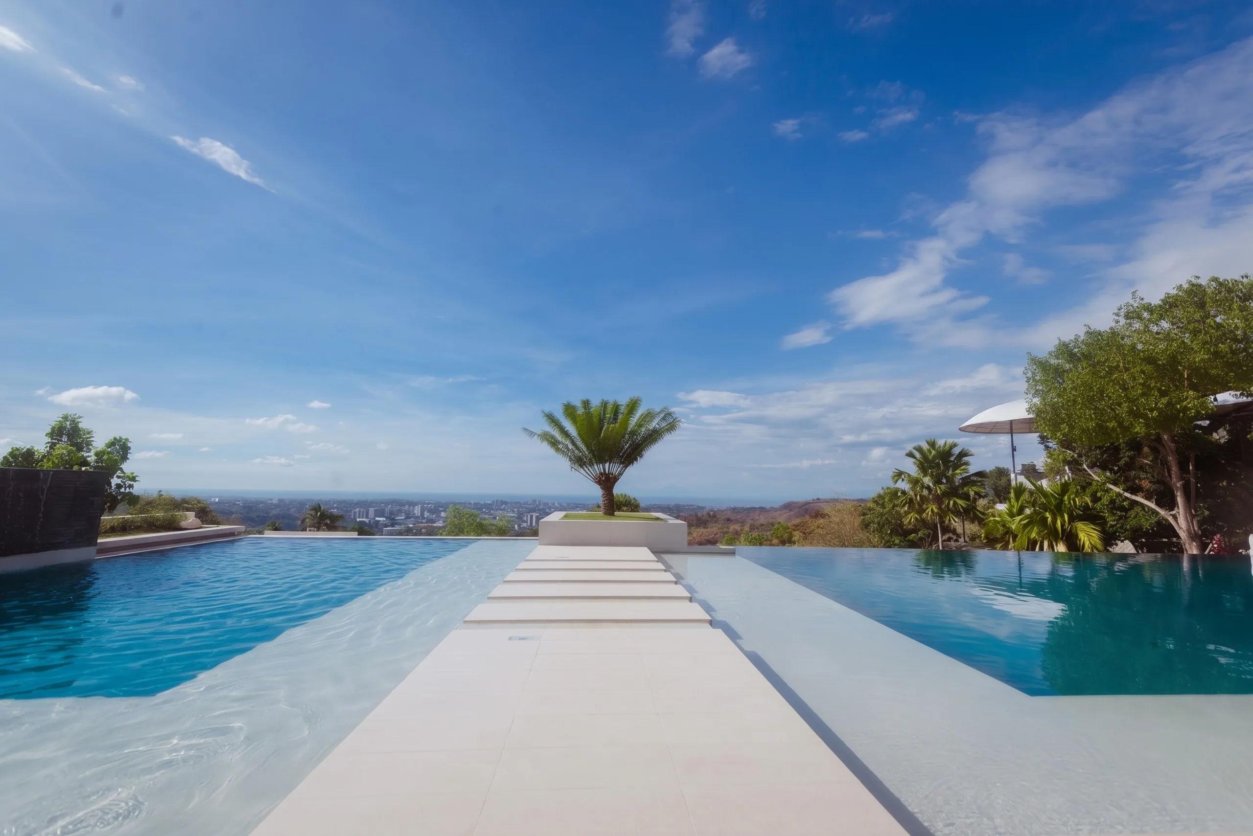 Ultra Winds Mountain Resort Delights Visitors With Scenic Views