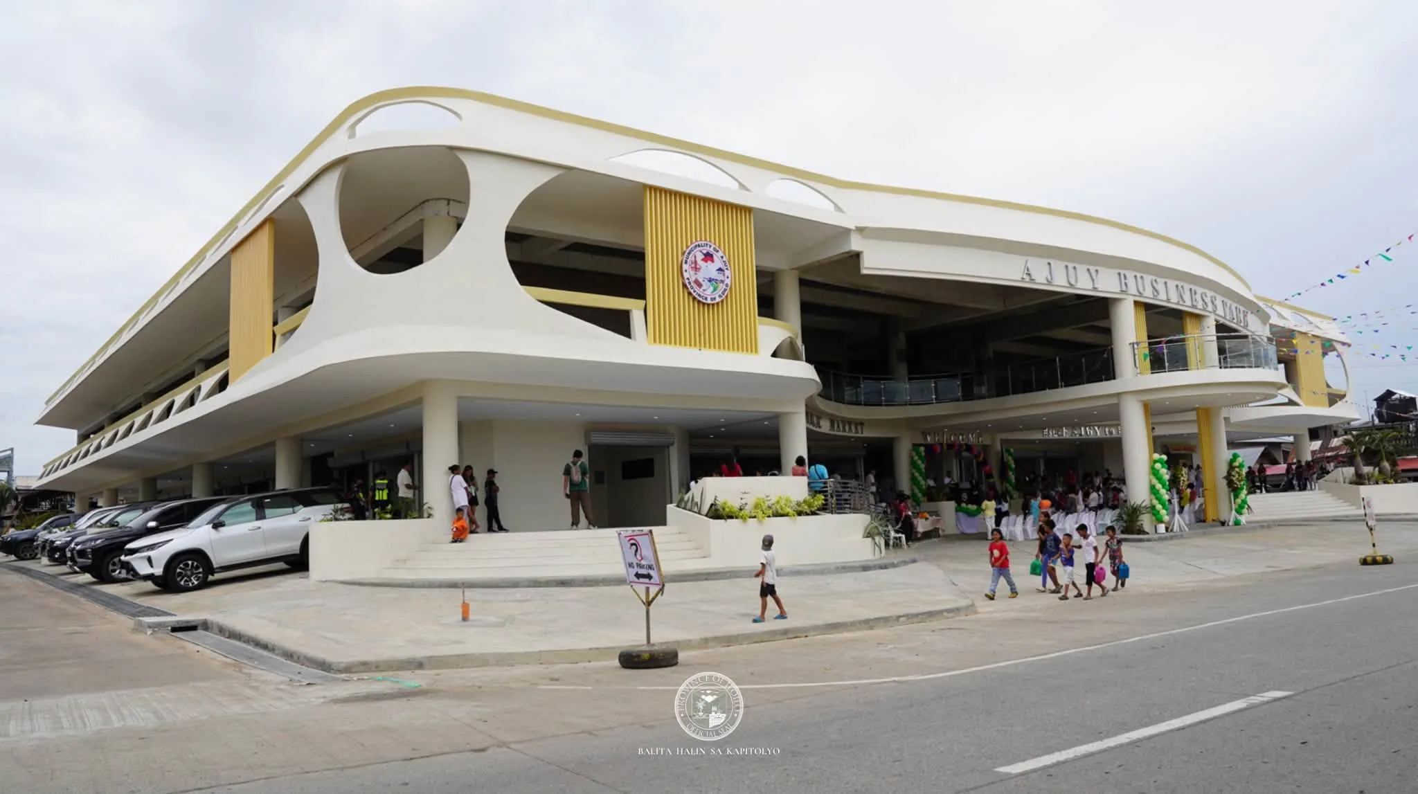New PHP 130M Ajuy Business Park Opens as Public Market and Economic Hub