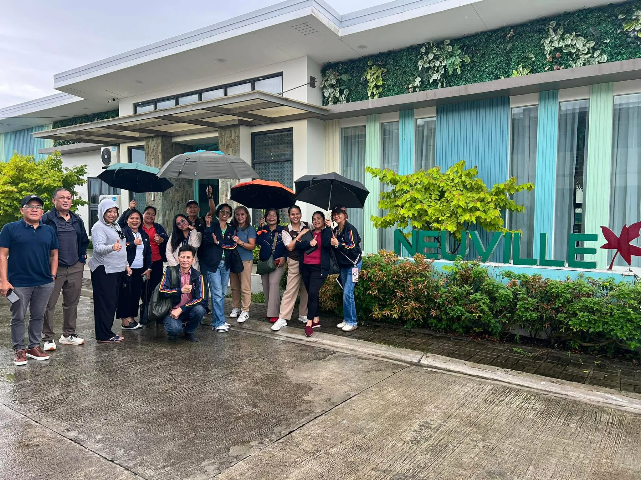 Duraville PKS, Site Orientation Push Through Rain as Filipinohomes Equips Cavite Agents on Neuville Townhomes