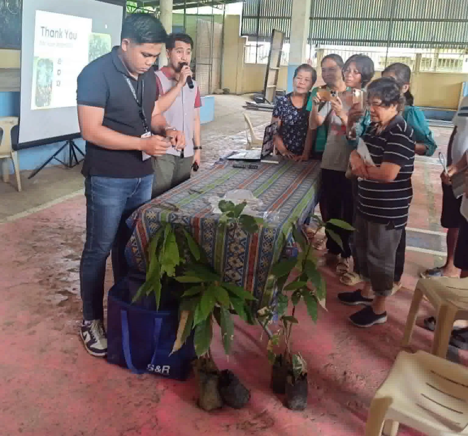 PHOTO COURTESY: DTI Iloilo (FACEBOOK)