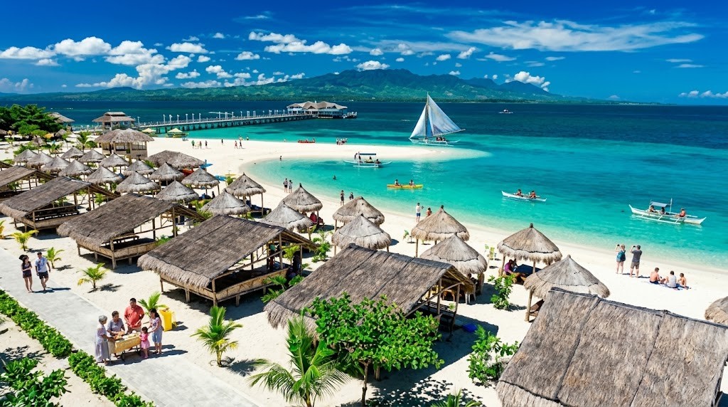 The Unexpected Reason Tourists Are Spending More Time Around Bacolod’s Waterfront Areas — Philippines