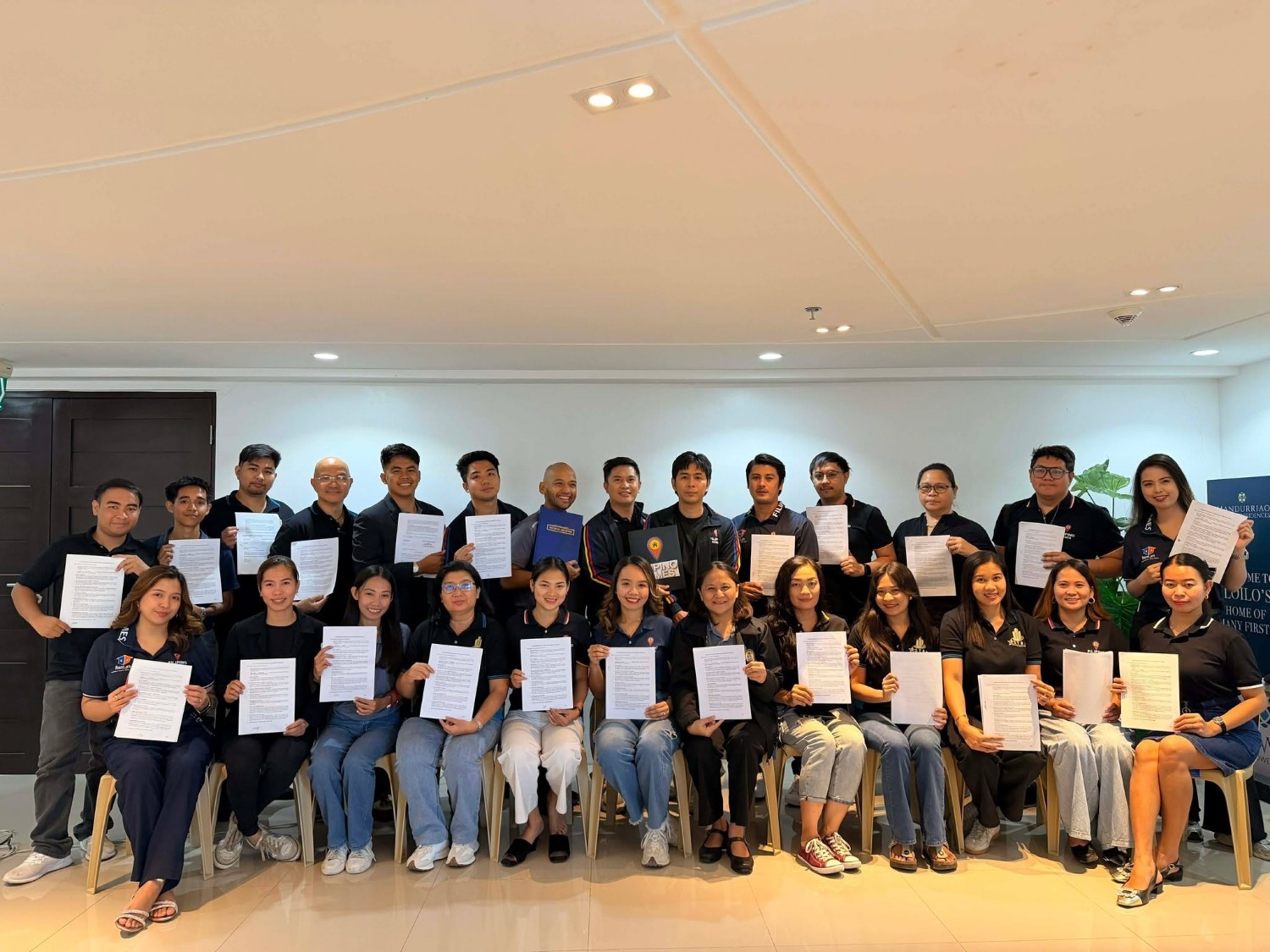 Chin Dynasty - Astra Contract Signing Marks latest Filipinohomes team expansion in Iloilo