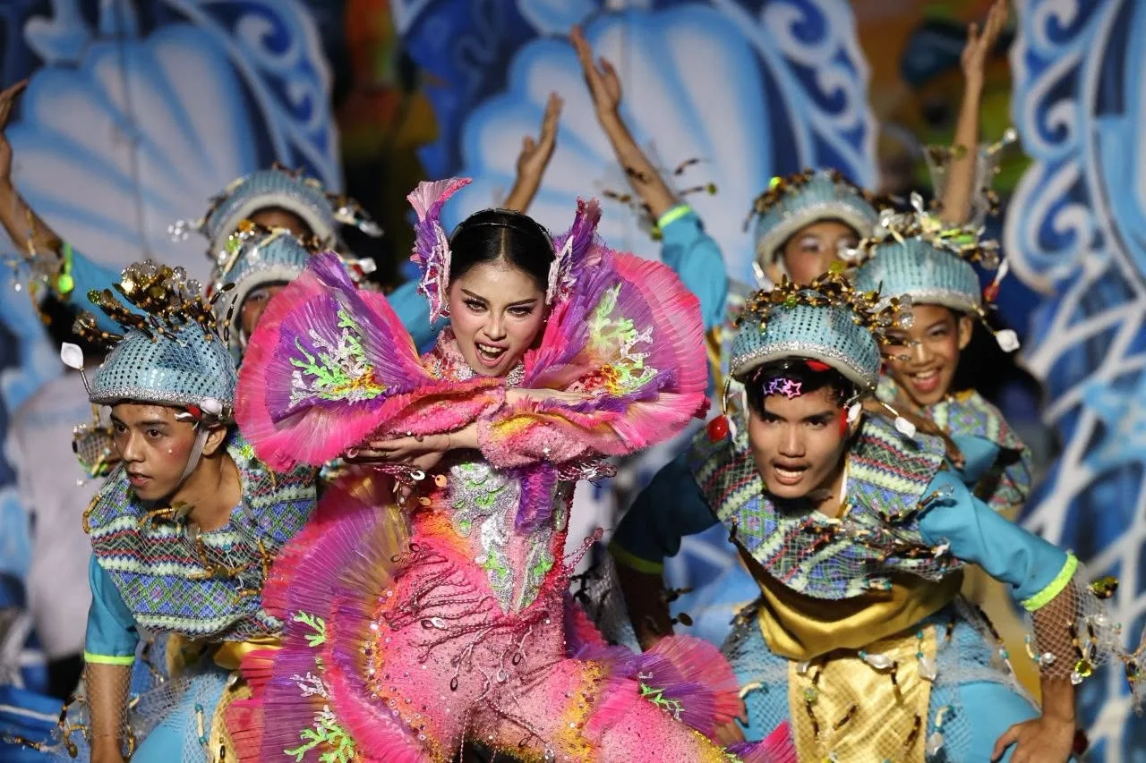 Cebu Gov Turns Over PHP 68M to Cordova at 27th Dinagat Festival
