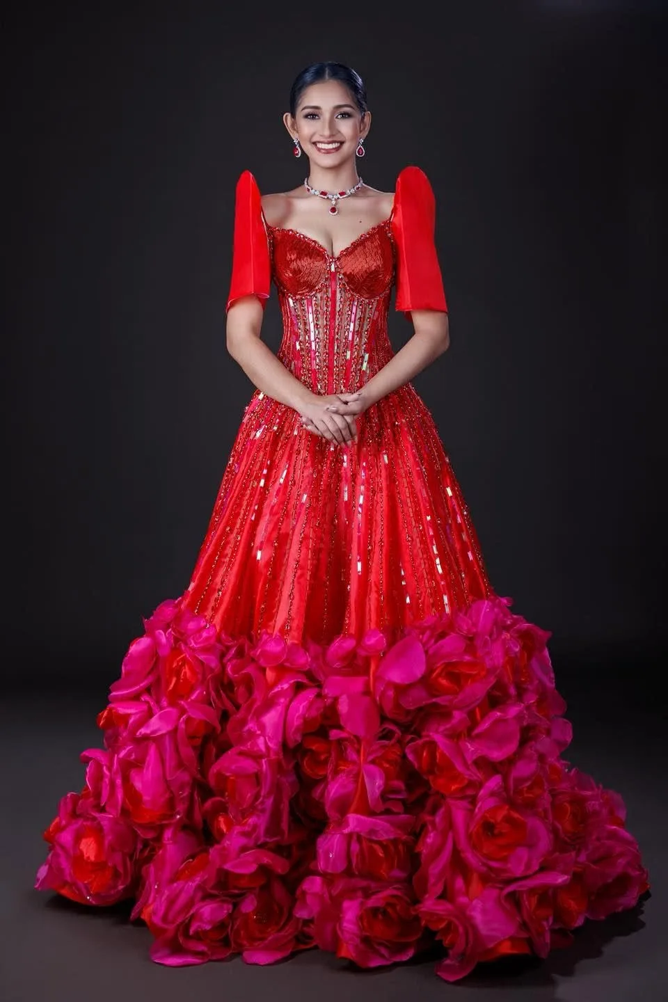 Iloilo Pride! Jessica Mae Gatungay Brings Home Heritage Ambassador Crown and National Spotlight