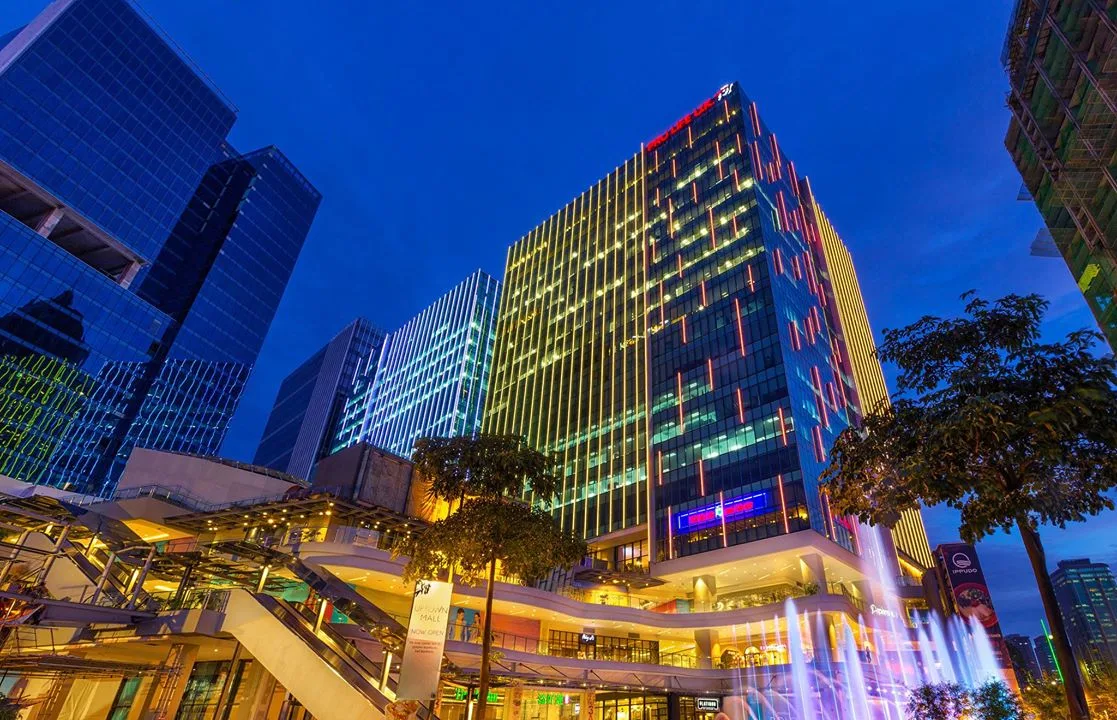 Luxury Condominium Developments and the Growth of Residential Tourism in Bonifacio Global City — Philippines