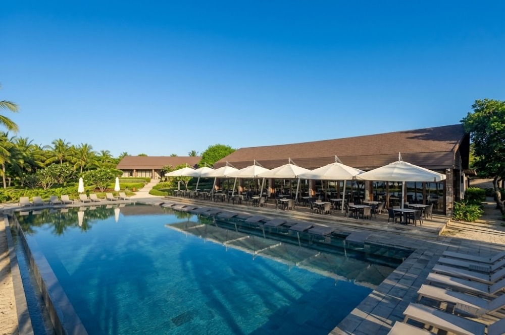 Massive Mango Orchard Seclusion and Multi-Pool Recreation in San Rafael