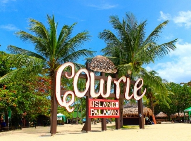 Sun-Drenched Coastal Lounging and Fresh Seafood Banquets in Honda Bay