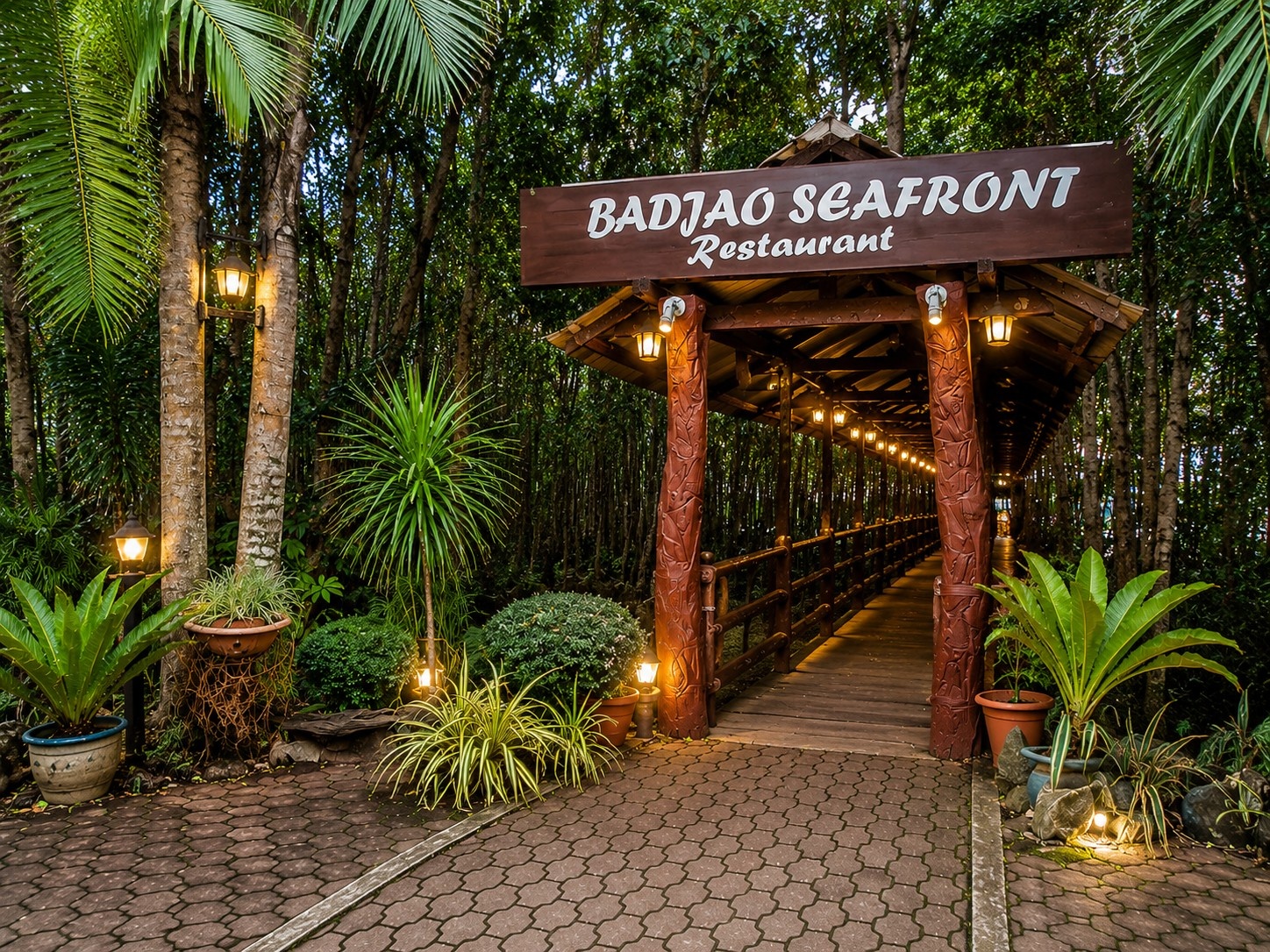 Badjao Seafront Restaurant: Dining Above the Mangroves