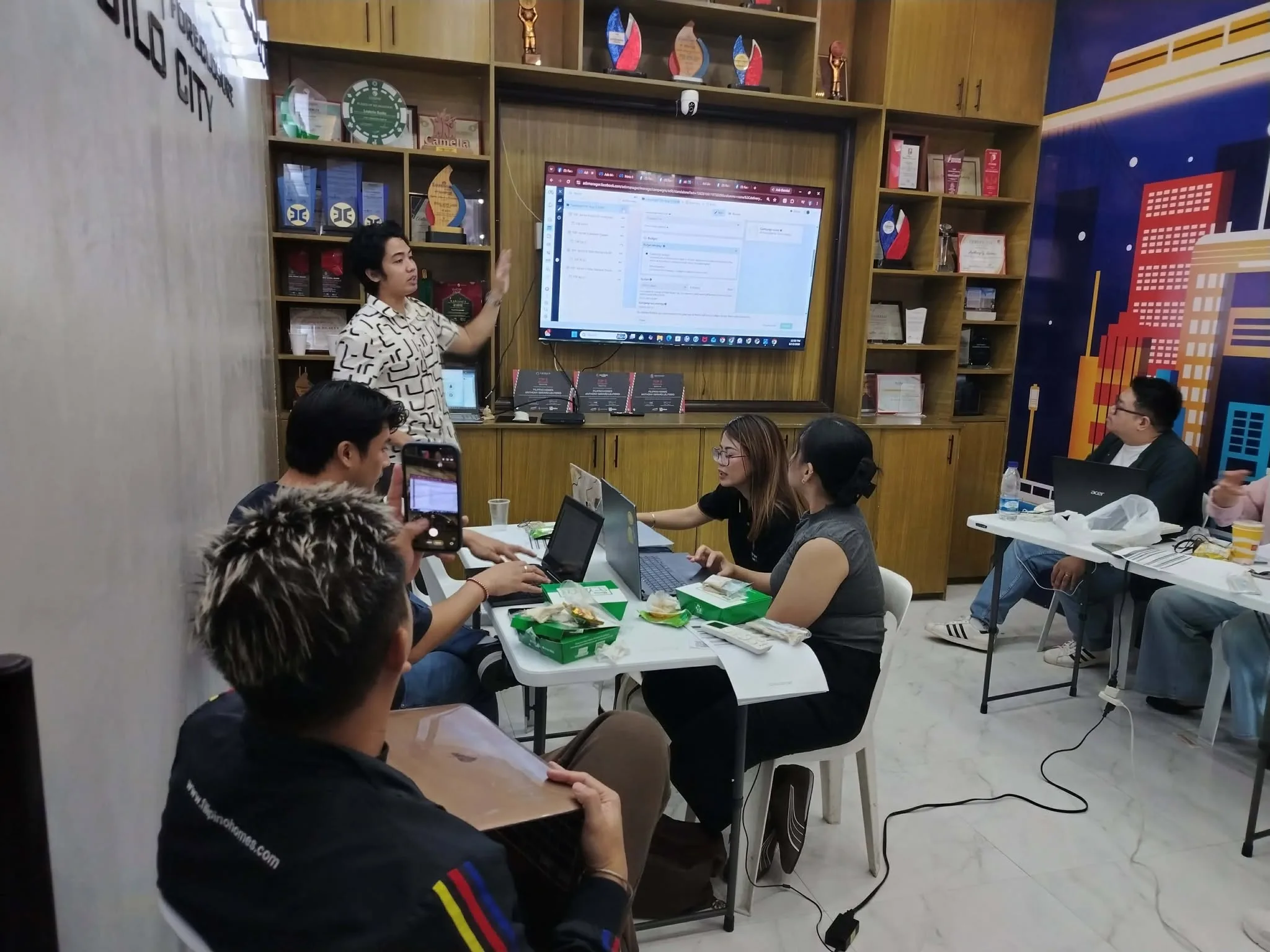 Filipinohomes Team Astra Sharpens Digital Ad Skills at Iloilo Training Session