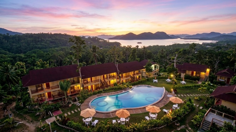 Luxury Island Resort