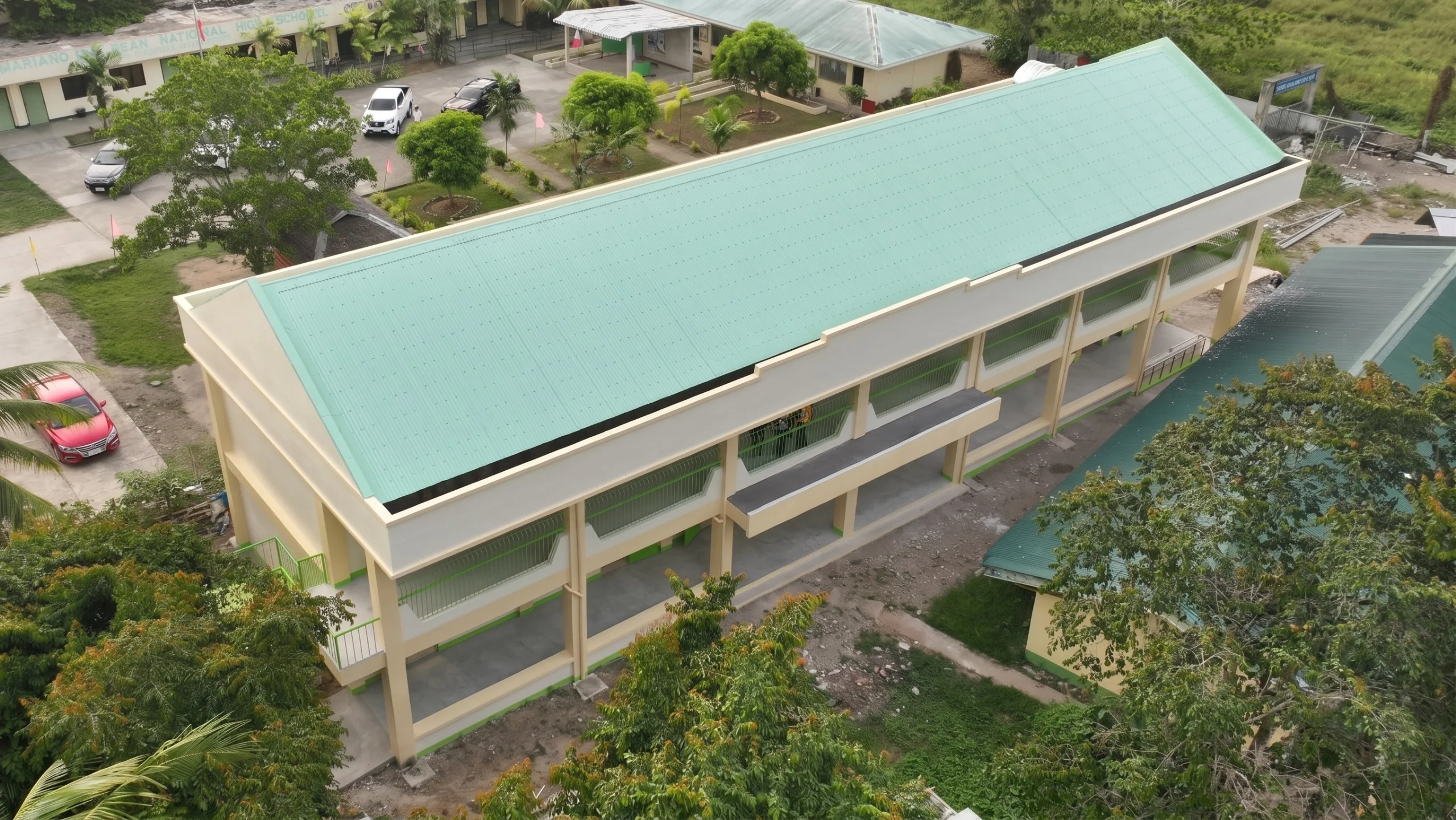 DPWH Leyte 1st DEO Completes School Building Project in Alangalang