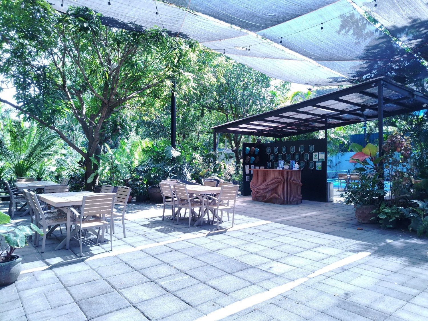 The Botanical Bistro