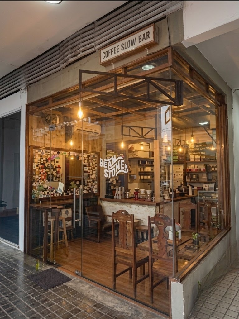 Hands-On Brewing and Hidden Alley Aesthetics Uptown
