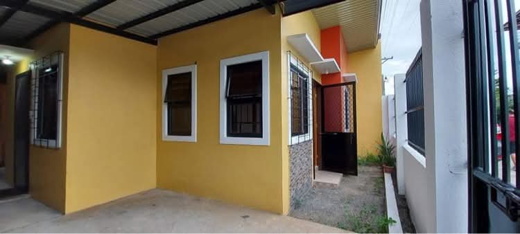 HOUSE FOR RENT IN BUENA ROYALE