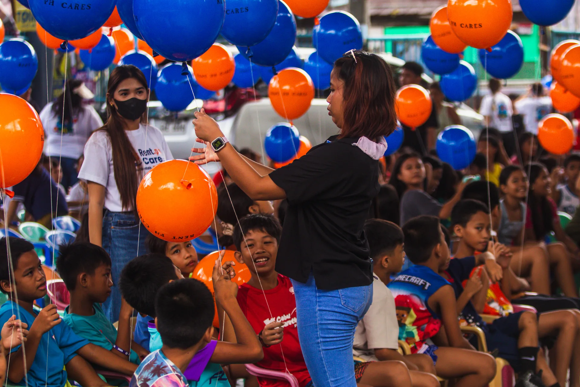 Rent.ph Cares' "To Make Their Summer Shine" outreach at Barangay Luz, Cebu City, photo 2