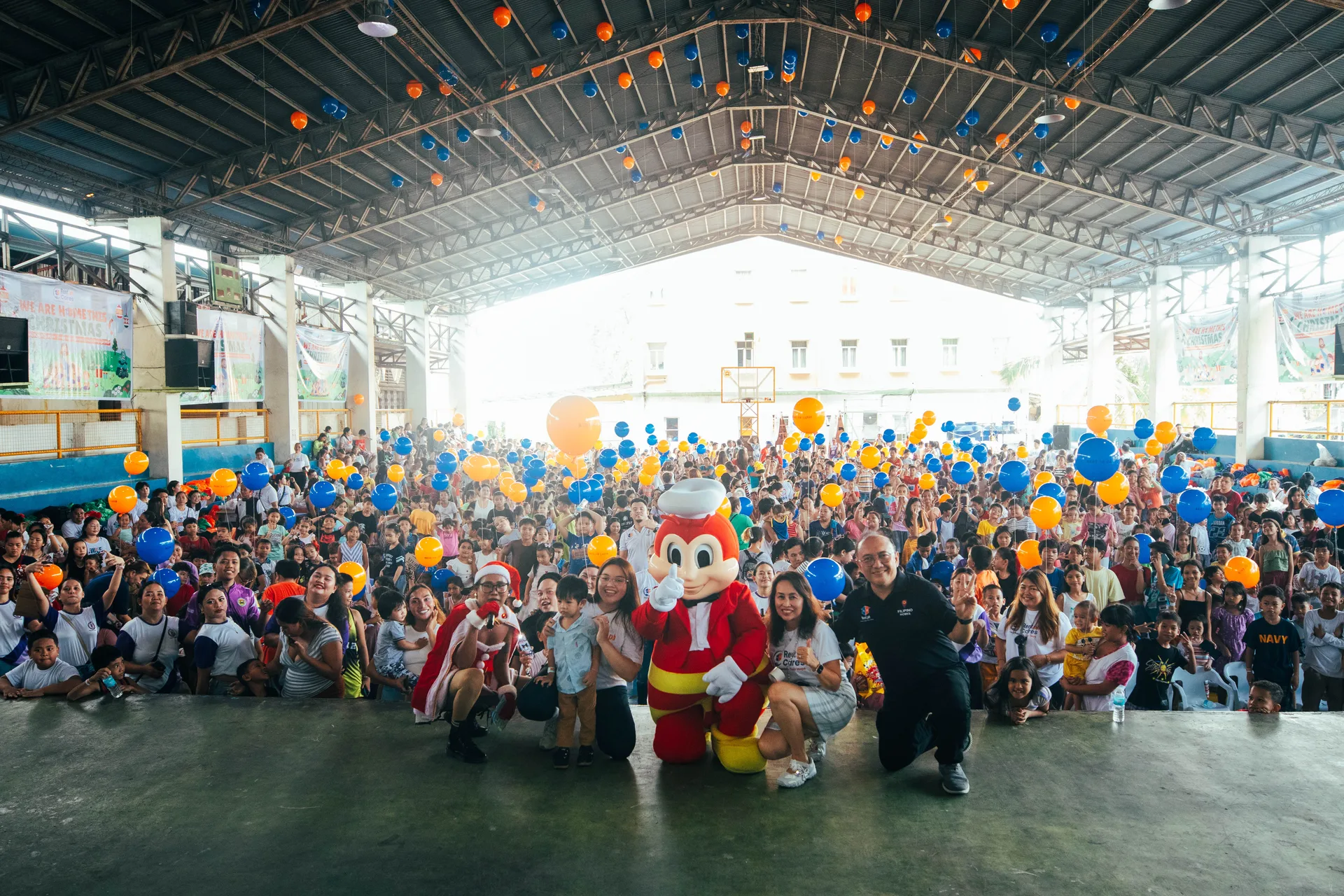 Rent.ph Cares' "We Are Home This Christmas" outreach at Tinago Sports Complex, photo 5