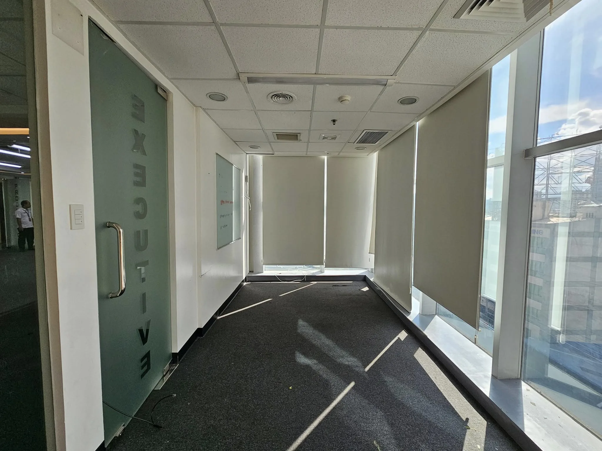 office-space-for-lease-cebu-business-park-for-rent