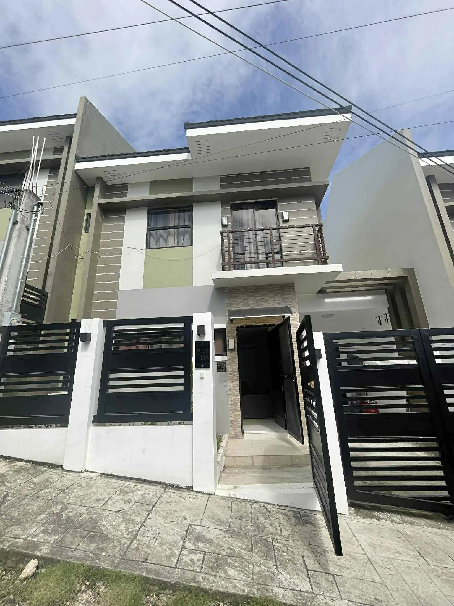 35000-monthly-gated-fully-furnished-4-bedroom-with-balcony-house-lot-for-rent-for-rent