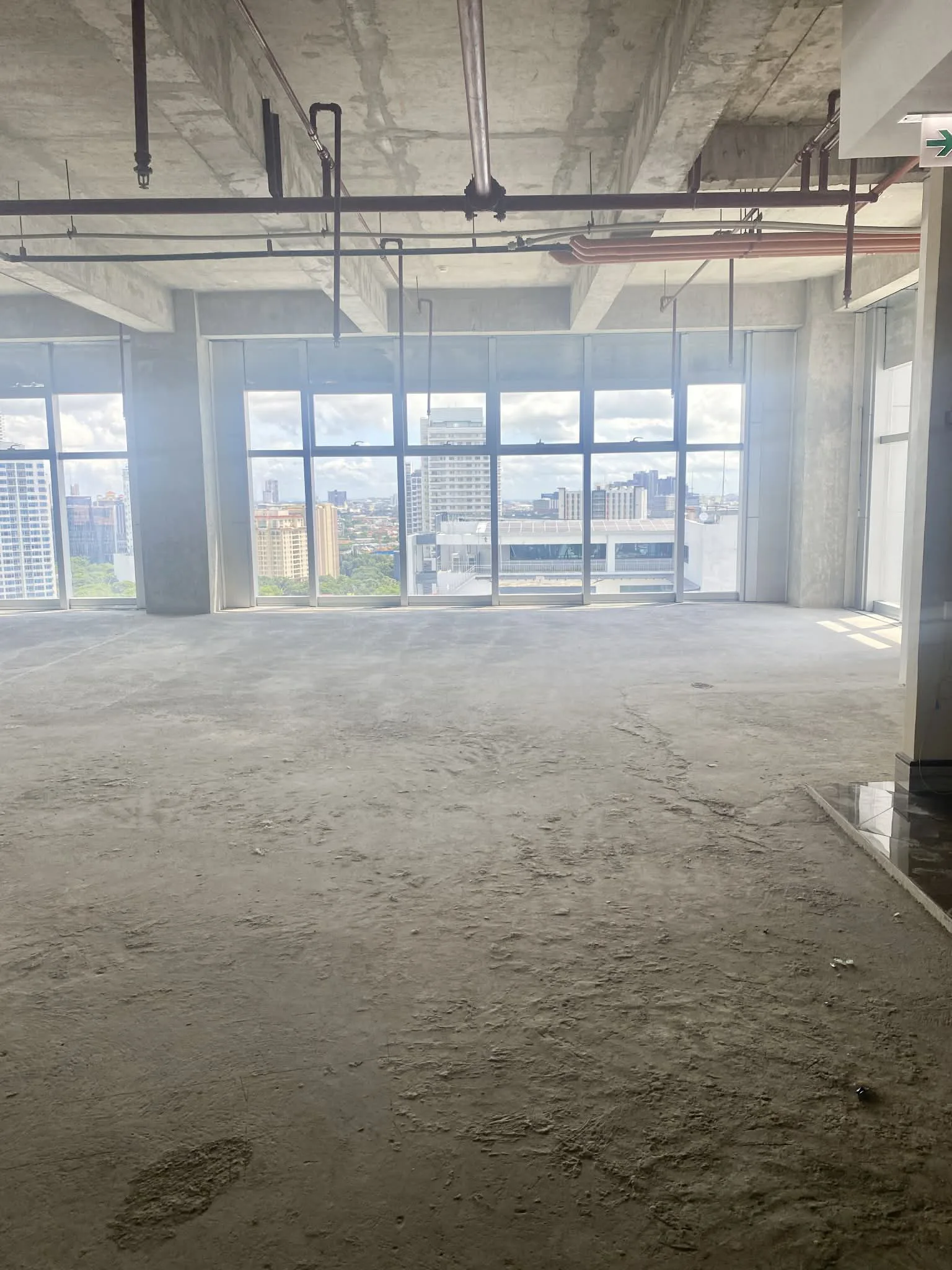 10530-sqm-office-space-for-rent-in-cebu-business-park-for-rent