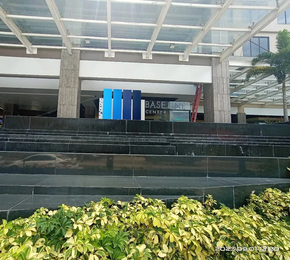 base-line-premier-residences-1-bedroom-unit-w-balcony-for-rent