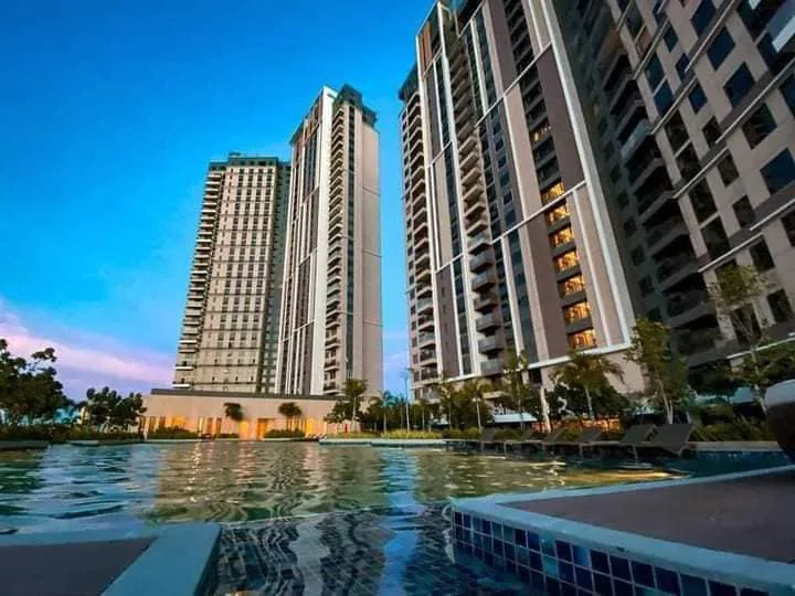 mandani-bay-suite-tower-for-rent