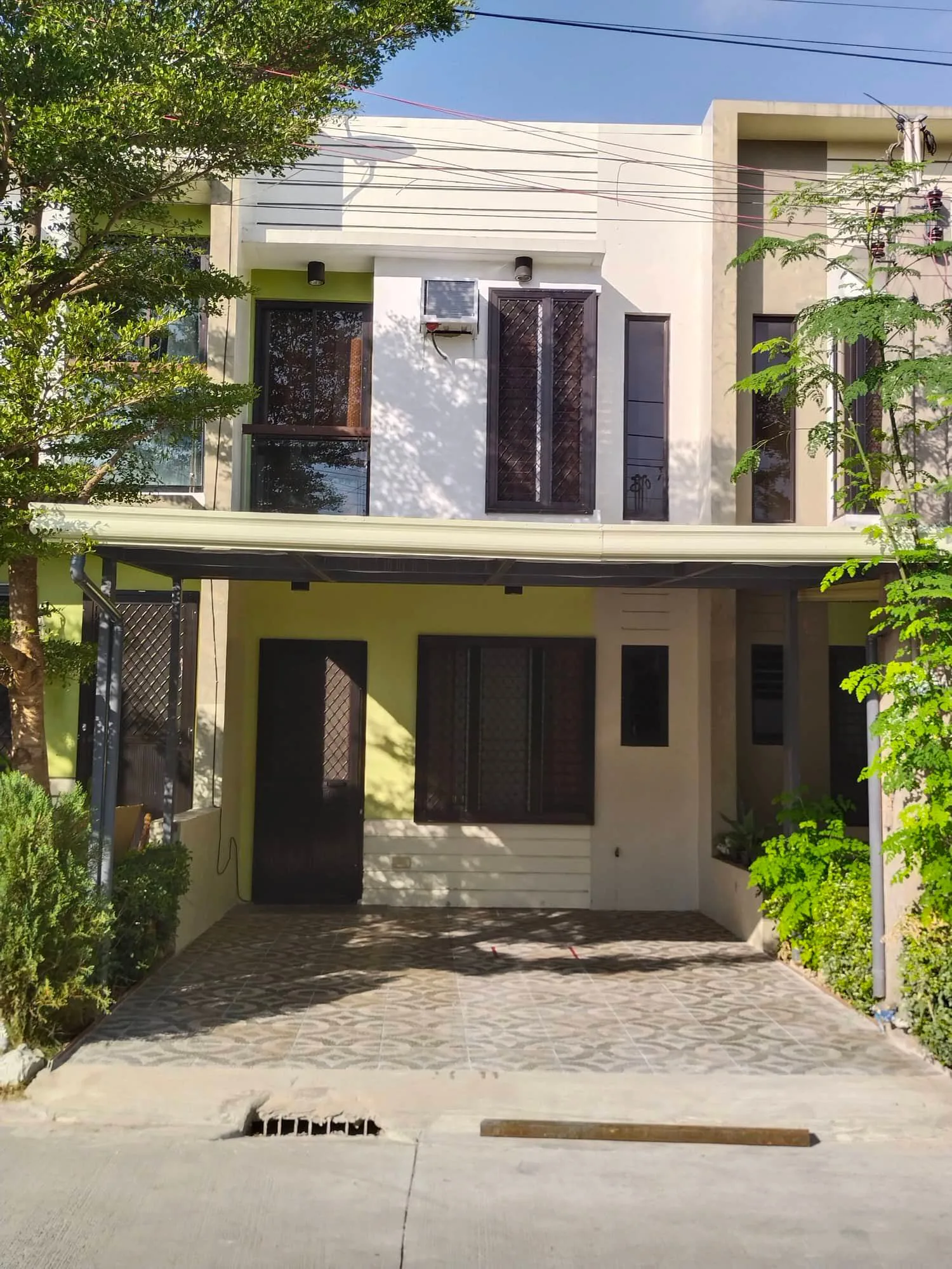 city-homes-townhouse-for-rent-near-indiana-aerospace-university-for-rent