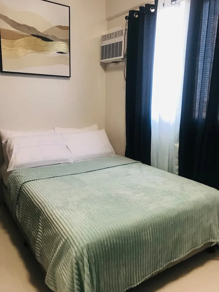 royal-oceancrest-mactan-2-for-rent