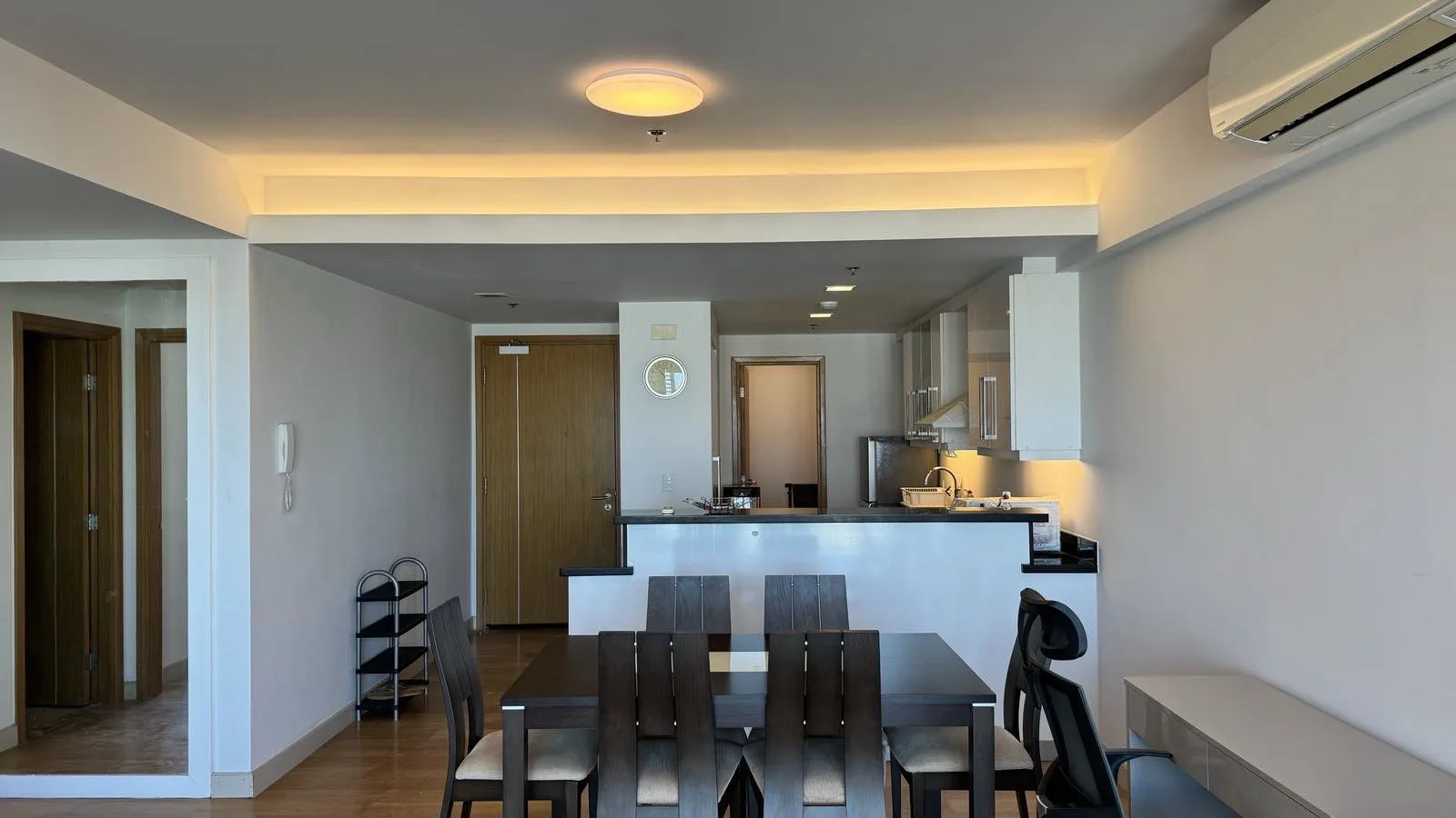 1-bedroom-condo-for-rent-park-point-residences-cebu-business-park-cebu-city-with-parking-for-rent