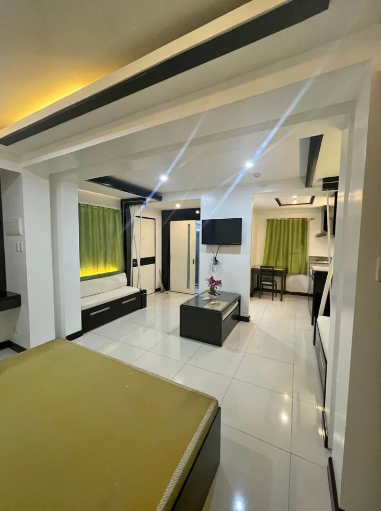 For sale and rent Studio-type  condo in Robinland Mandaue City