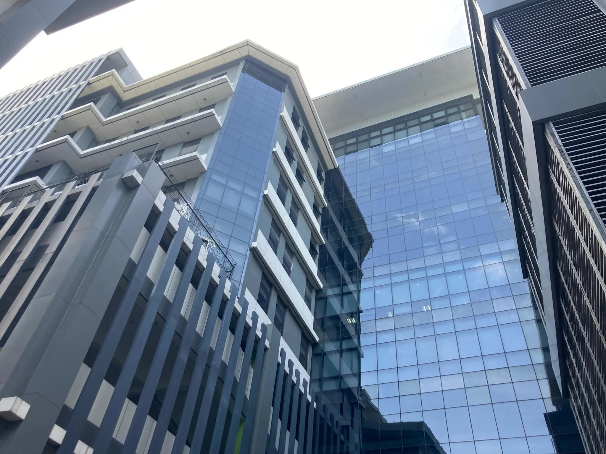 3266-office-space-for-rent-at-matina-it-park-davao-city-for-rent